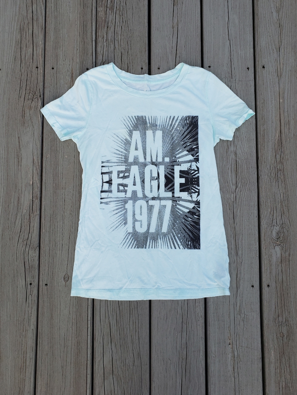 American Eagle Favorite T Short Sleeve T-shirt Size Small